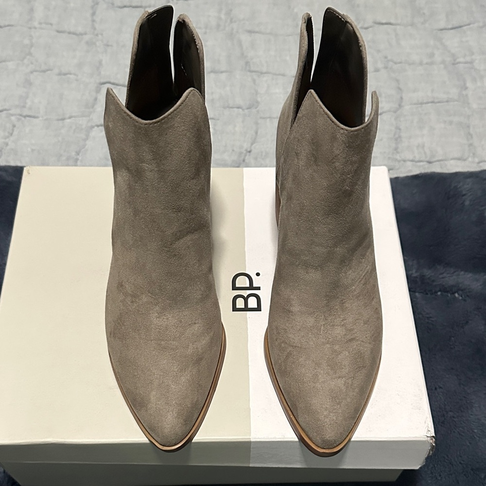 New BP Grey Suede Ankle Boots - size 9